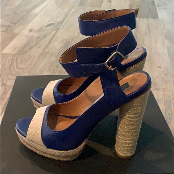 Ann Taylor Briston peep platform, sz 7.5 - Picture 4 of 13